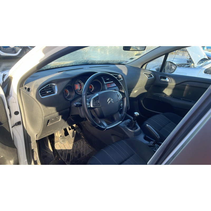 Custode arriere droit CITROEN C4 2 Photo n°8