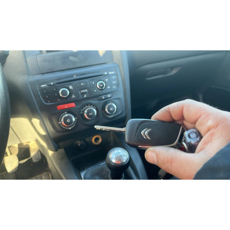 Custode arriere droit CITROEN C4 2 Photo n°11