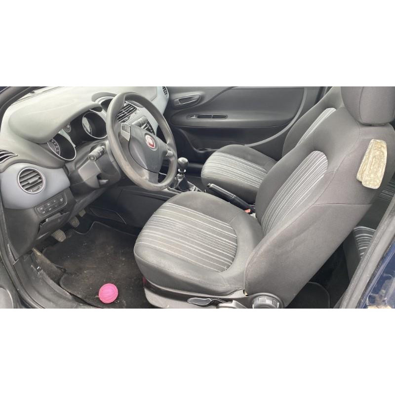 Moteur FIAT PUNTO EVO 3 Photo n°16