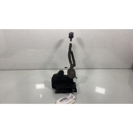 Serrure arriere droit RENAULT CAPTUR 1