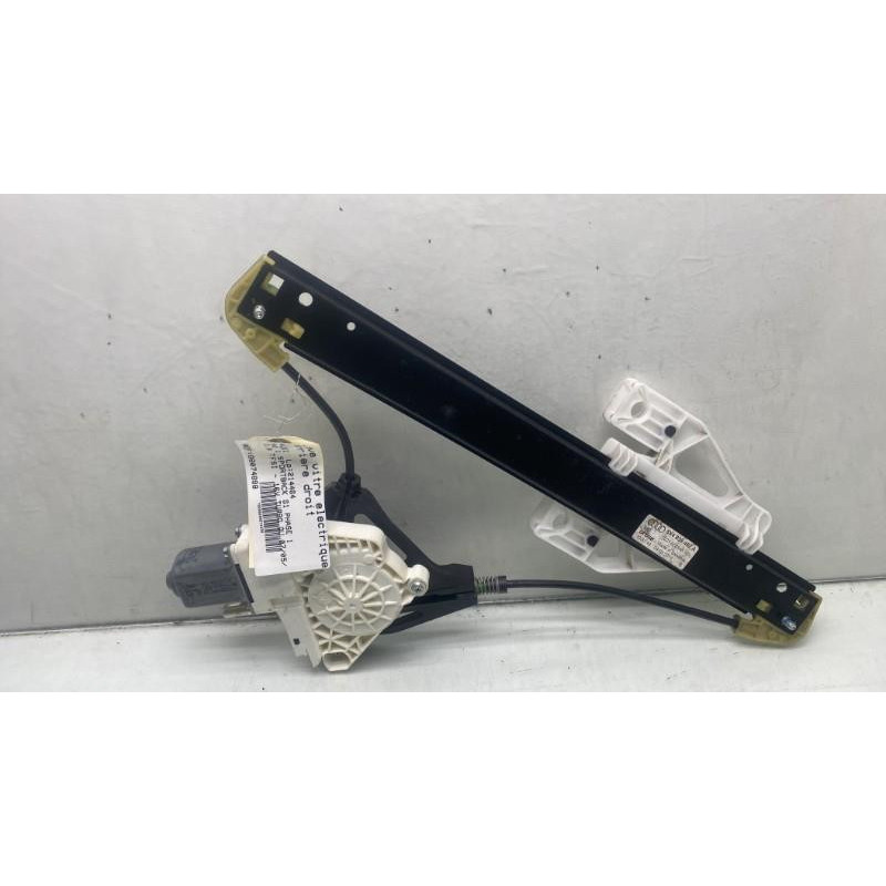 Leve vitre electrique arriere droit AUDI A1 1 Photo n°4