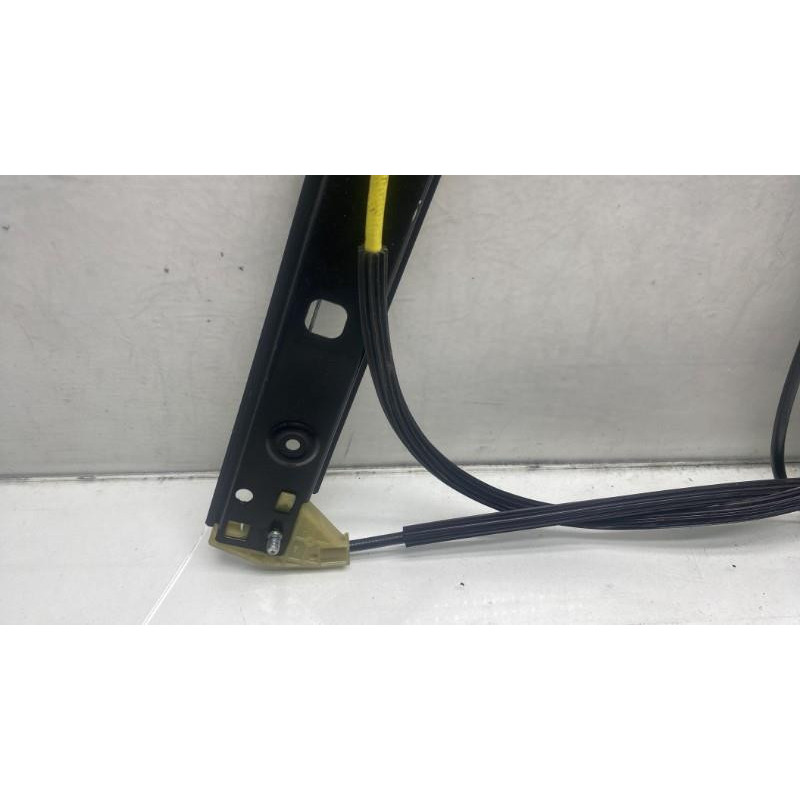 Leve vitre electrique avant droit AUDI A1 1 Photo n°12