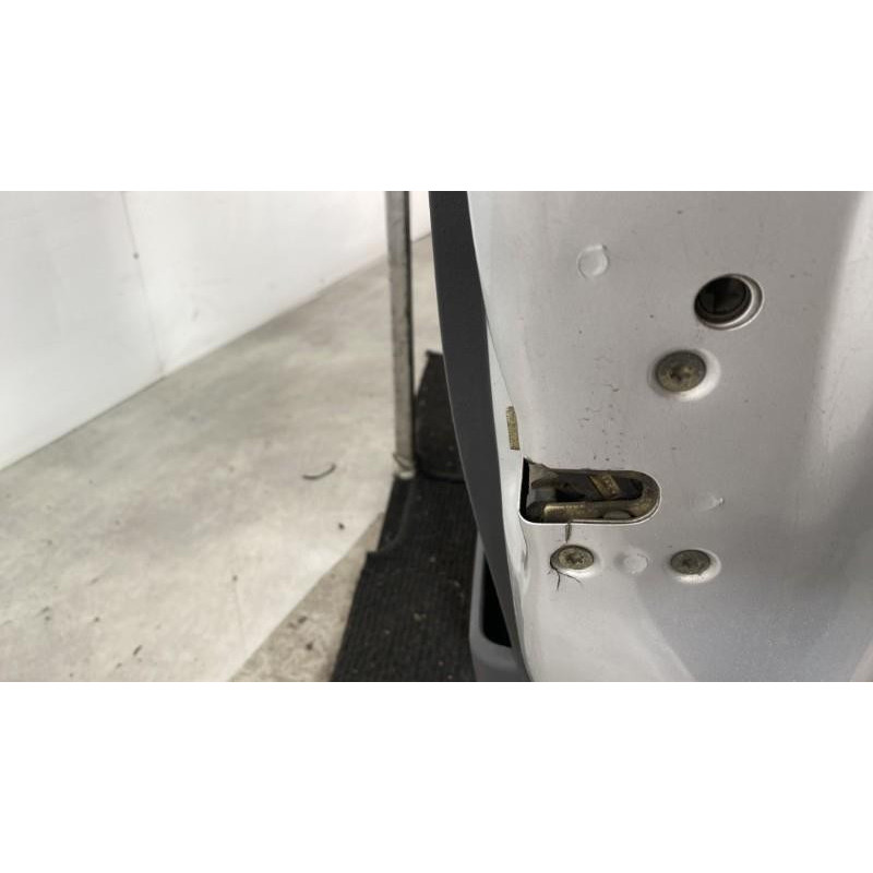 Porte avant droit CITROEN C2 Photo n°3