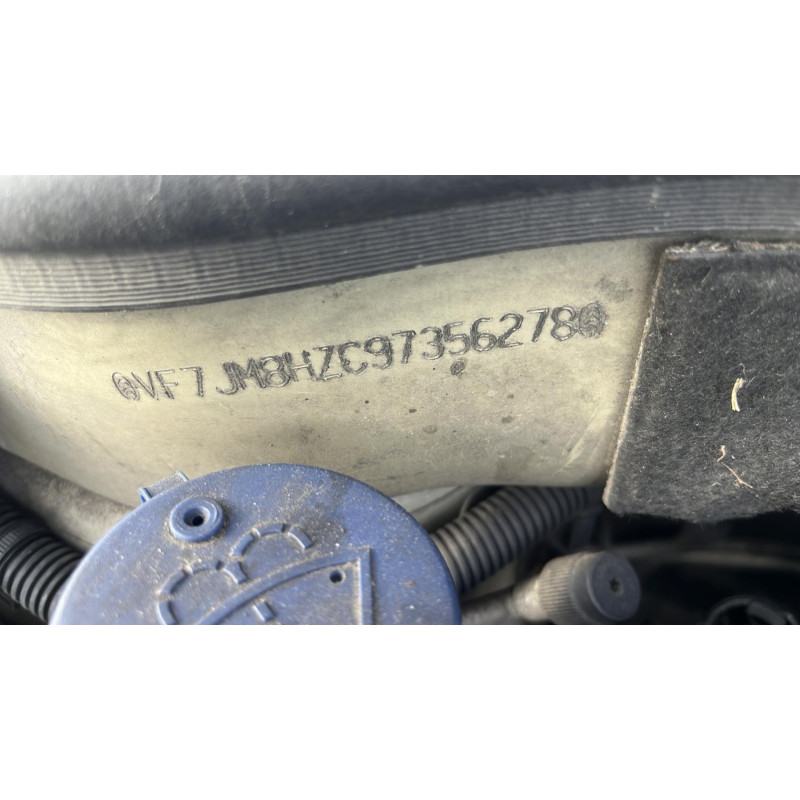 Porte avant droit CITROEN C2 Photo n°16