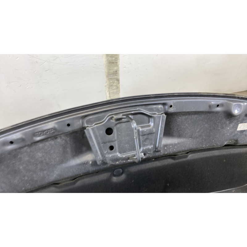 Capot TOYOTA YARIS 2 Photo n°6