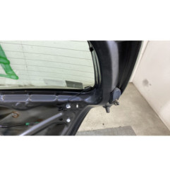 Malle/Hayon arriere TOYOTA YARIS 2