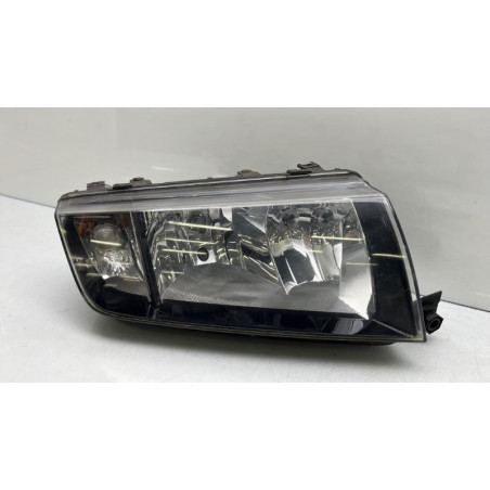 Optique avant principal droit (feux)(phare) SKODA FABIA 1