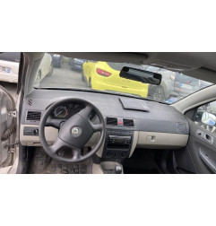 Optique avant principal droit (feux)(phare) SKODA FABIA 1