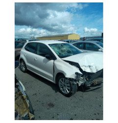 Poignee porte avant gauche VOLKSWAGEN POLO 5