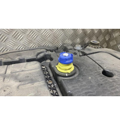 Reservoir AdBlue PEUGEOT 508 1