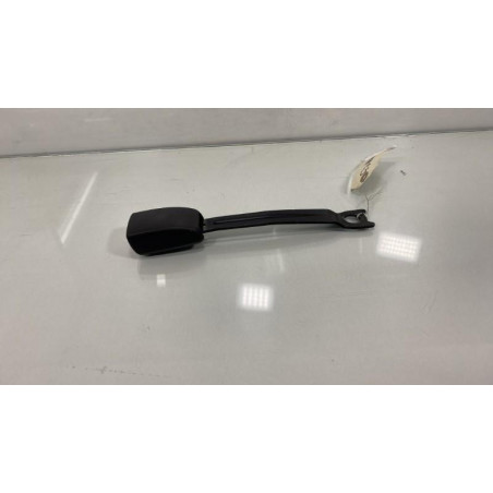 Attache ceinture avant droit TOYOTA AYGO 1 Photo n°1