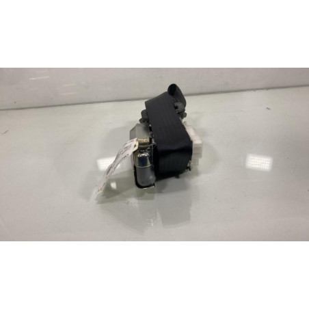 Pretensionneur de ceinture avant droit TOYOTA AYGO 1 Photo n°1