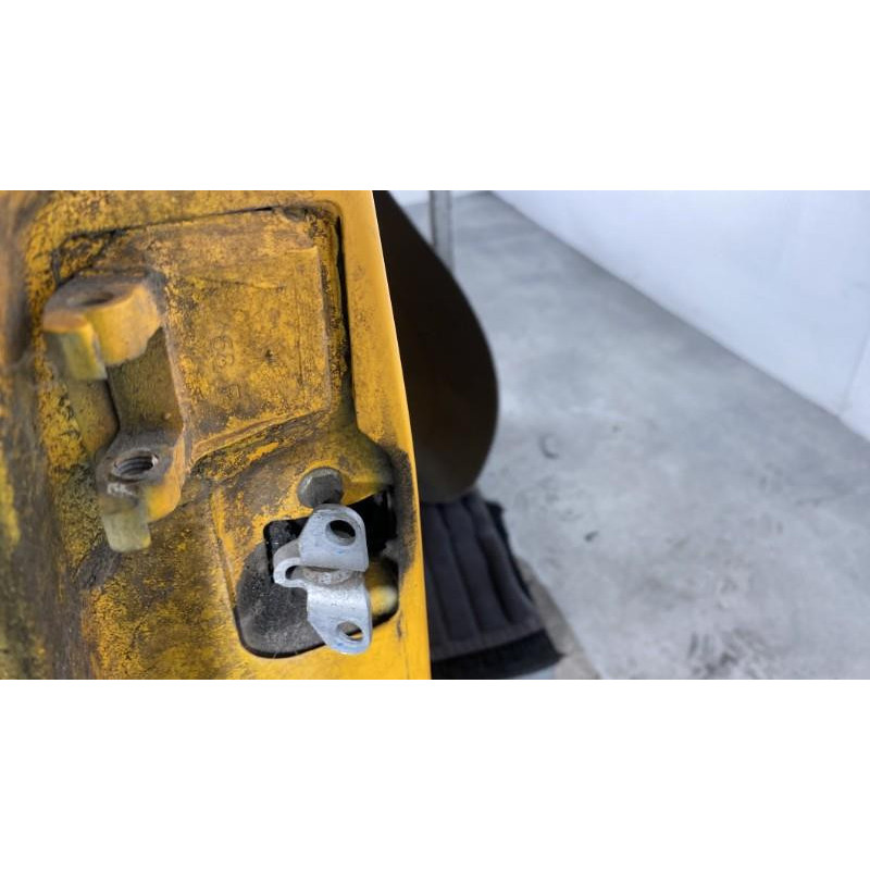 Porte avant droit CITROEN SAXO Photo n°6