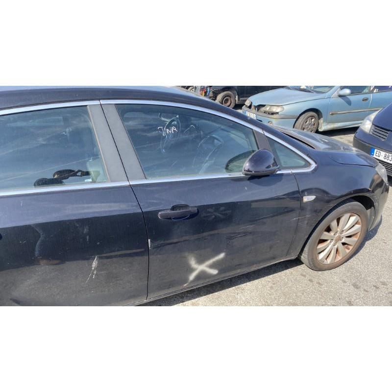 Porte avant droit OPEL ASTRA J Photo n°10
