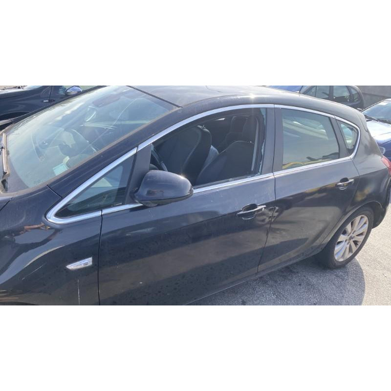 Porte avant droit OPEL ASTRA J Photo n°14