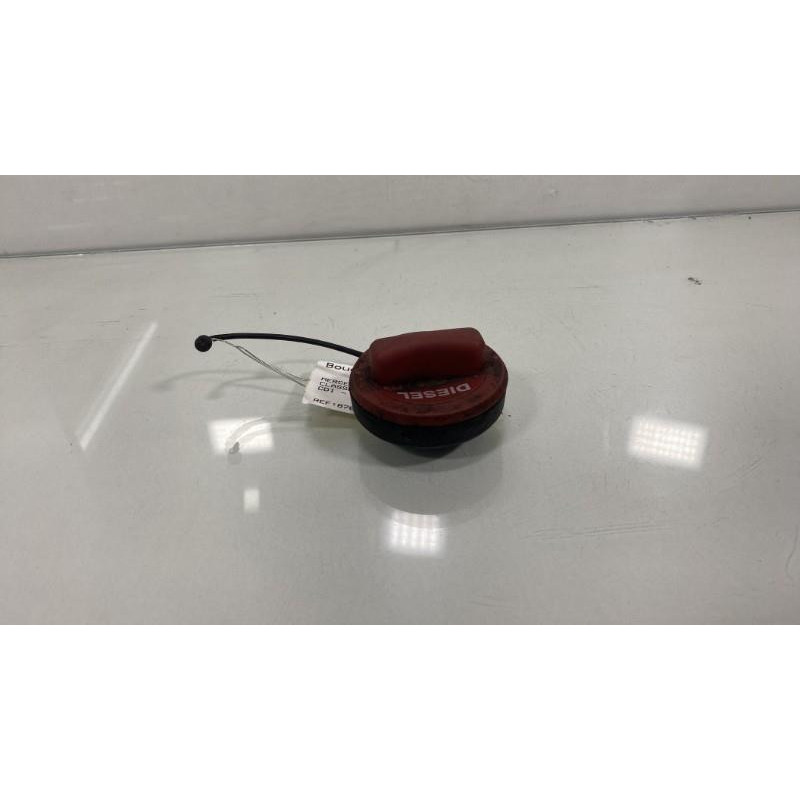 Bouchon de carburant MERCEDES CLASSE A 176 Photo n°2