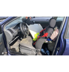 Serrure avant droit VOLKSWAGEN POLO 4