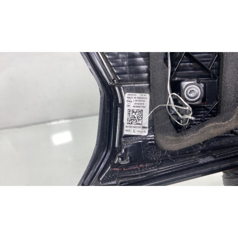 Feu arriere secondaire gauche (feux) OPEL CORSA F Photo n°3