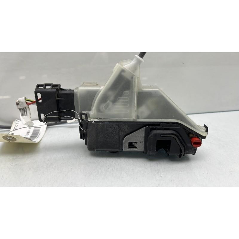 Serrure arriere droit OPEL CORSA F Photo n°3