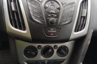 Feu arriere secondaire gauche (feux) FORD FOCUS 3