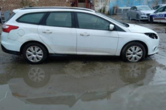 Feu arriere secondaire gauche (feux) FORD FOCUS 3