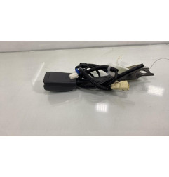 Attache ceinture avant droit TOYOTA URBAN CRUISER