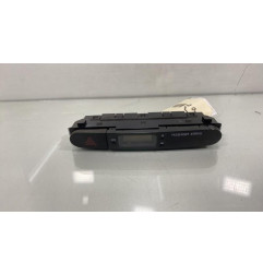 Bouton de warning TOYOTA URBAN CRUISER