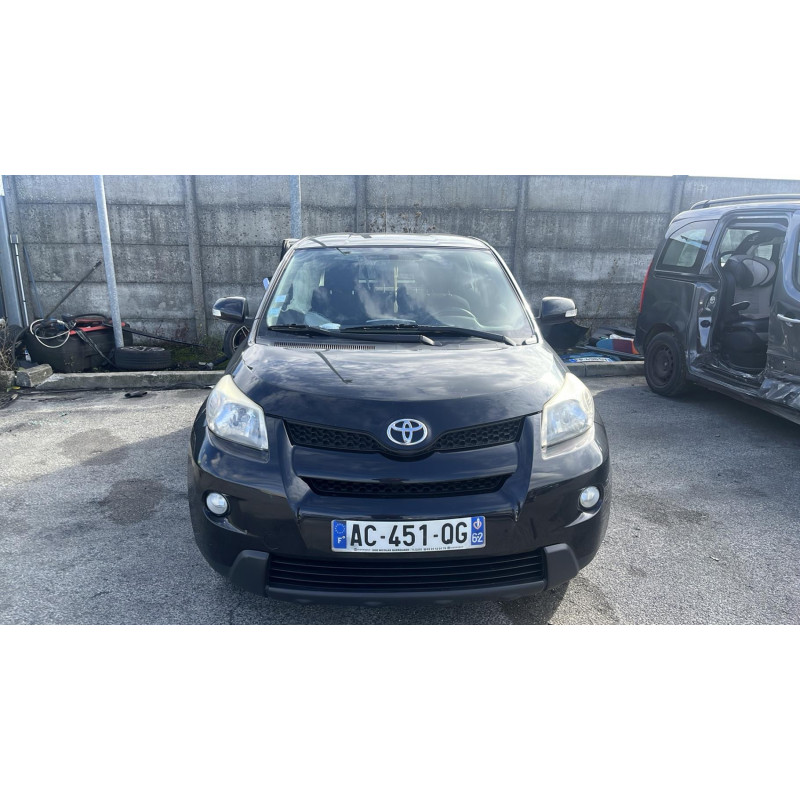 Commodo phare TOYOTA URBAN CRUISER Photo n°7