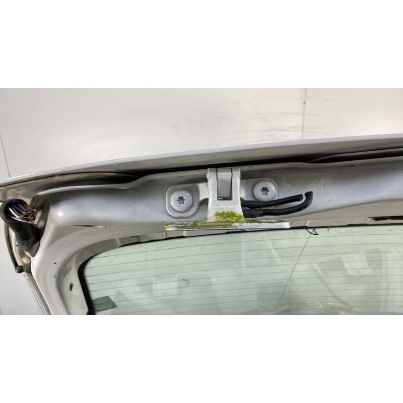 Malle/Hayon arriere BMW X3 E83 Photo n°4