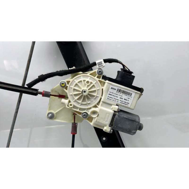 Leve vitre electrique avant gauche BMW X3 E83 Photo n°5