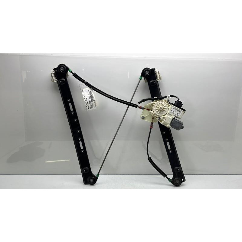 Leve vitre electrique avant gauche BMW X3 E83 Photo n°8