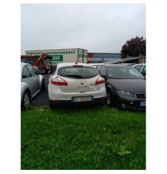 Porte fusible RENAULT MEGANE 3