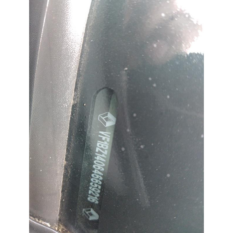Porte fusible RENAULT MEGANE 3 Photo n°8