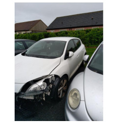Porte fusible RENAULT MEGANE 3