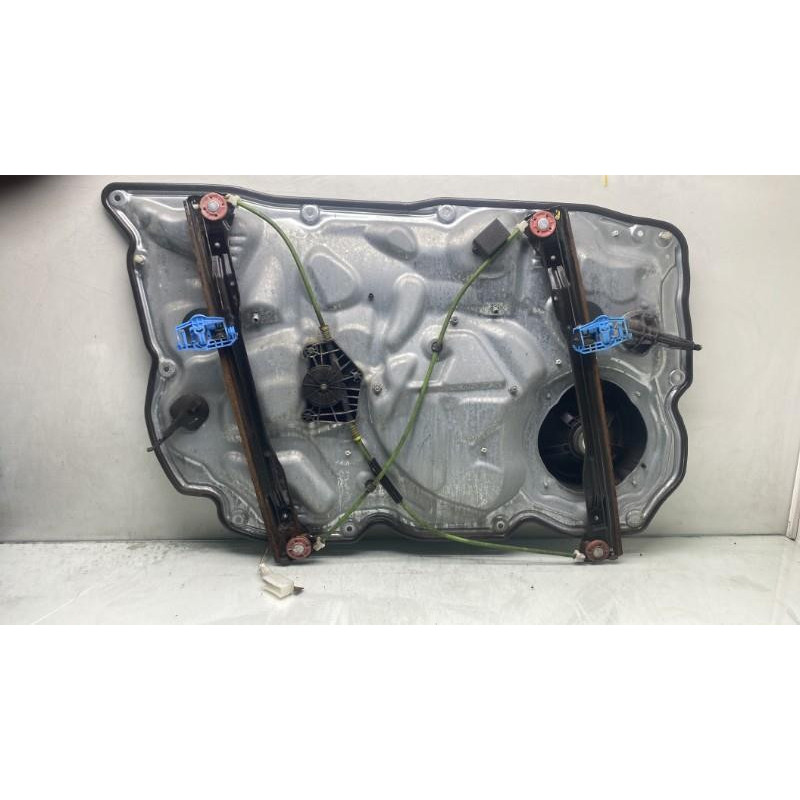 Leve vitre electrique avant droit FIAT CROMA 2 Photo n°5
