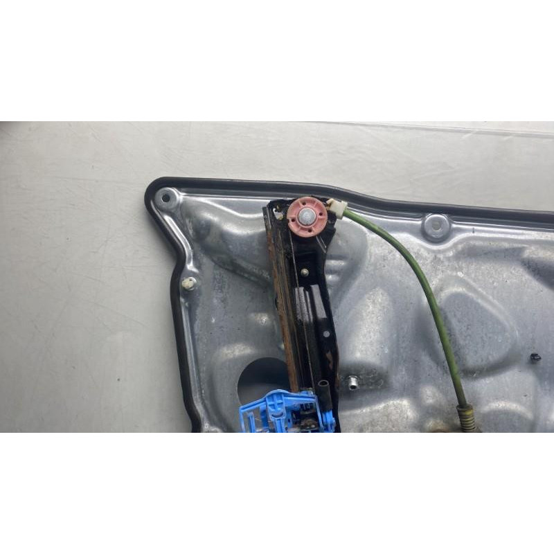 Leve vitre electrique avant droit FIAT CROMA 2 Photo n°6