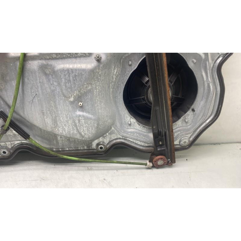 Leve vitre electrique avant droit FIAT CROMA 2 Photo n°7