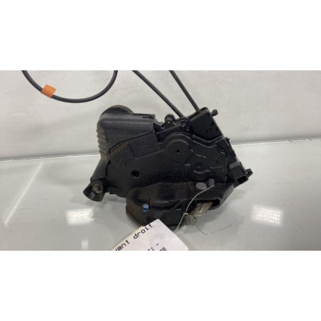 Serrure avant droit TOYOTA YARIS 2