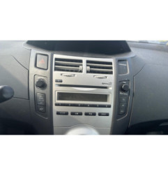 Serrure avant droit TOYOTA YARIS 2