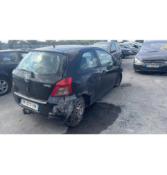 Serrure avant droit TOYOTA YARIS 2