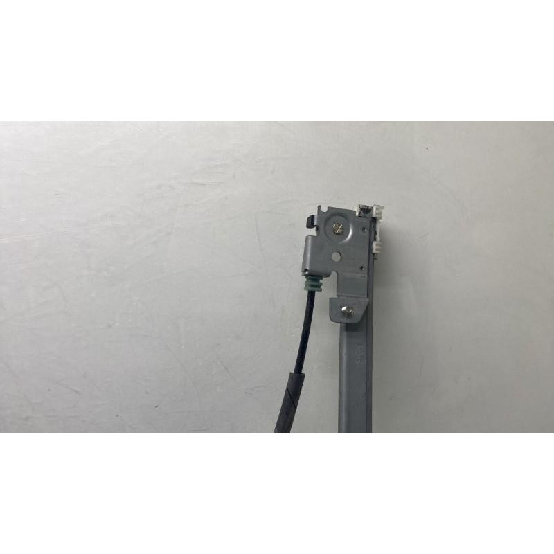 Leve vitre electrique avant droit PEUGEOT 306 Photo n°1