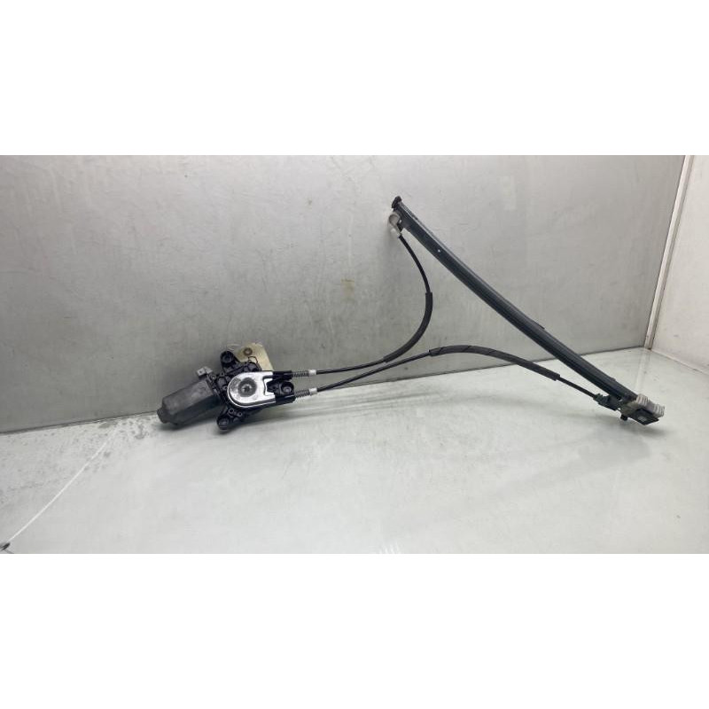 Leve vitre electrique avant droit PEUGEOT 306 Photo n°6