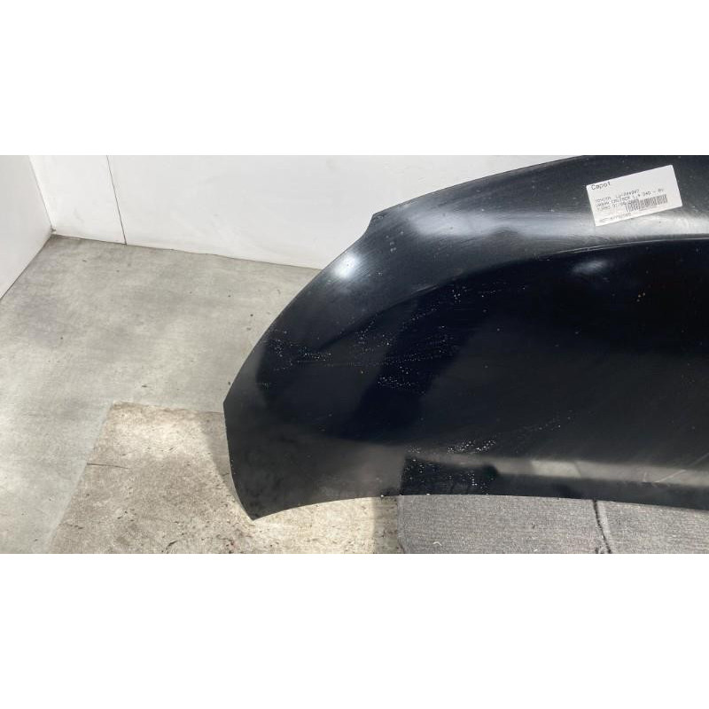 Capot TOYOTA URBAN CRUISER Photo n°8