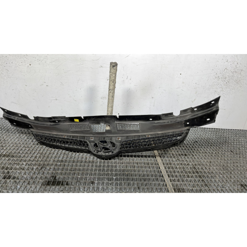 Calandre HYUNDAI I 30 1 Photo n°4