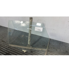 Vitre arriere gauche HYUNDAI I 30 1