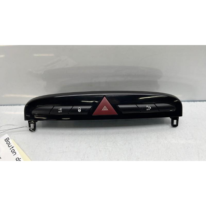 Bouton de warning PEUGEOT 308 1 Photo n°4