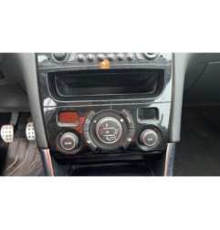 Bouton de warning PEUGEOT 308 1