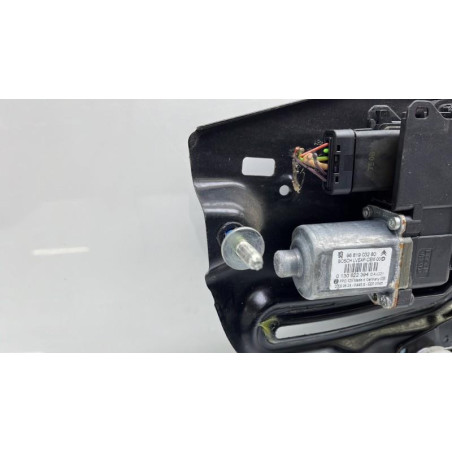 Leve vitre electrique arriere droit PEUGEOT 308 1 Photo n°1