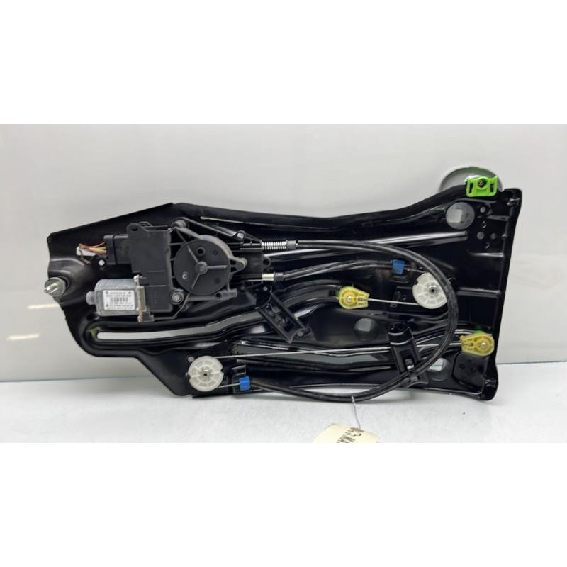 Leve vitre electrique arriere droit PEUGEOT 308 1 Photo n°3