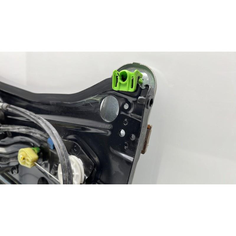 Leve vitre electrique arriere droit PEUGEOT 308 1 Photo n°6